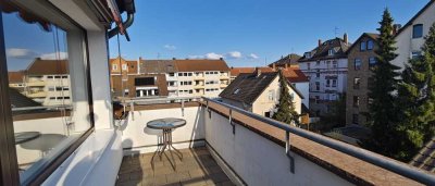 Lichtdurchflutete Dachgeschoss-Maisonette-Wohnung im Östlichen Ringgebiet (Toplage BS)