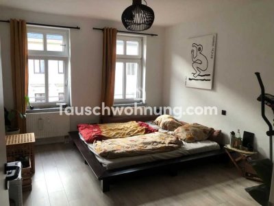 Tauschwohnung: Helle Etagenwohnung mit Balkon nahe der Eisi