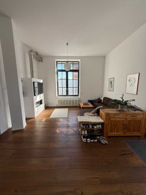 Exklusive 2-Zimmer Loft-Wohnung in Bonn-Beuel mit Stellplatz