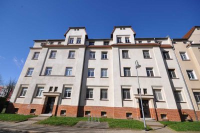 Neu renovierte 3-Zimmerwohnung mit Balkon, Stellplatz, Keller uvm.
