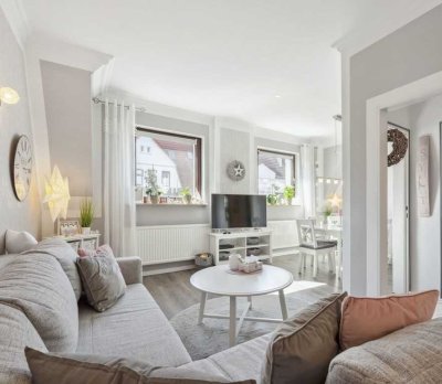 Modernisierte 2-Zimmer-Wohnung mit EBK in guter Lage