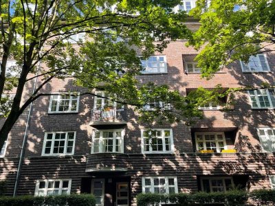 Großzügige 4-Zimmer Wohnung in ruhiger Lage (befristet bis 05/2035)
