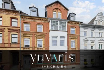 Altbaujuwel trifft Moderne – lichtdurchflutete, sanierte Wohnungen mit Stuck und Gartennutzung