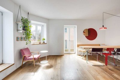 Altbaucharme trifft Moderne – vermietete 4-Zimmer-Wohnung mit zwei Balkonen an der Isar