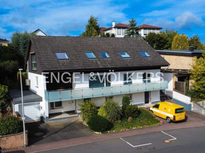 Idyllische 5-Zimmer Wohnung mit großen Garten