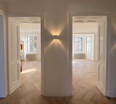 Zentral gelegene Altbauwohnung mit Einbauküche in Mettmann bei Düsseldorf ab 01.04.2025 verfügbar