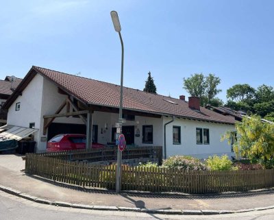 Großzügiges Einfamilienhaus mit Garage und Carport in Au/ Hallertau