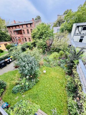 Gepflegte Altbauwohnung mit Balkon nahe S-Bhf Adlershof! **BEZUGSFREI**