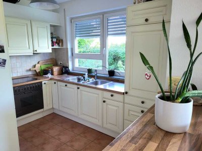 Helle 2-Zimmer Erdgeschosswohnung Garten in Stuttgart-Heumaden