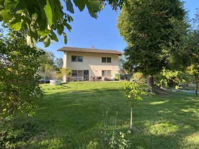 Einfamilienhaus mit über 4.300 m² Grundstück - viel Platz für Natur & Ruhe