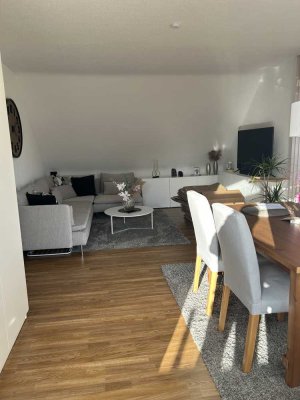 Moderne 2-Zimmer-Einliegerwohnung mit Balkon in ruhiger Lage