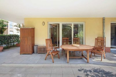 Hochwertige 2-Zimmer-Erdgeschosswohnung mit Garten, Lift und Tiefgarage am Mexikoplatz