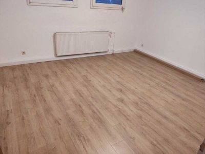 3-Zimmer Wohnung im 2. OG in Solingen-Gräfrath