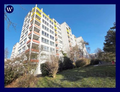 Schöner Wohnen auf 2 Ebenen! Renovierte 5 Zimmer, 2 Bäder, Loggia, gute Raumaufteilung, Abstellraum