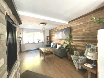 Saniertes Bauernhaus mit ca260 m² Wohnfläche - vielfältigeTierhaltung möglich