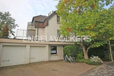 Lichtdurchflutete Eigentumswohnung in exklusiver Nachbarschaftsbebauung