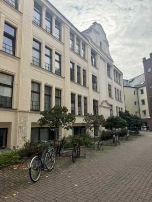 Modernes, möbliertes 1,5-Zimmer-Apartment am Universitätsklinikum