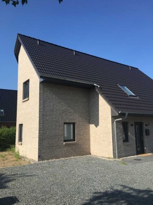 4,0-Zimmer-Doppelhaushälfte in Harrislee 
      ! Bitte bewerben Sie sich online !