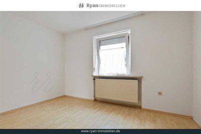 Heimeliges Einfamilienhaus mit 900qm Grund in Donauwörth OT Nordheim!
