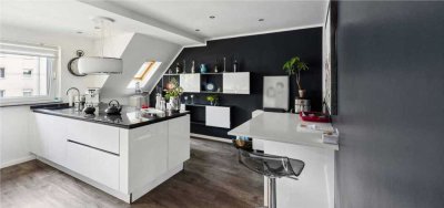 Große 95 m² Wohnung mit Terrasse in Düsseldorf Unterrath