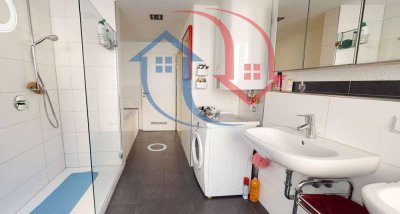 Freie Wohnung!
Ab Sofort!
3 Zimmer