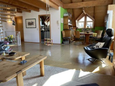 Lichtdurchflutetes Zuhause auf mehreren Etagen - Ihre neue Maisonettewohnung mit 4,5 Zimmern!