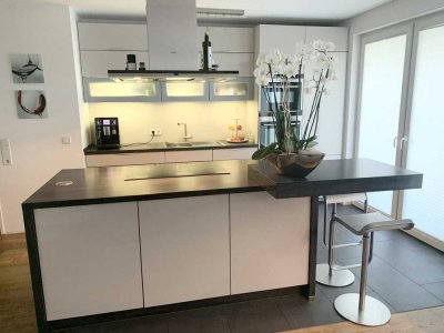 Moderne 3-Zimmer-Wohnung mit Balkon, Garage u. hochwertiger Ausstattung mit Einbauküche in Garbsen