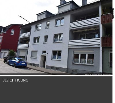 geräumige 2-Zimmer mit Tageslichtbad, Balkon an ruhige Person oder Paar zu vermieten.