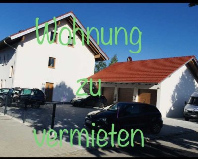 Dachgeschosswohnung mit Balkon: schöne 3,5-Zimmerwohnung in Eberfing