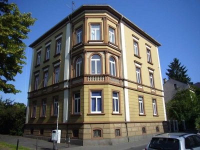 Gemütliche und schöne 3 Zimmer-Altbau-Wohnung in top Lage zu THM+City, Asterweg 29, Gießen