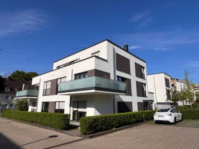 hwg Plus - Barrierefrei!  Großzügige 2-Zimmer-Wohnung mit Aufzug, Dusche und Balkon!
