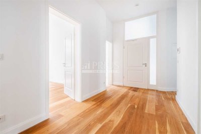 Schöne Beletage Altbauwohnung, 2011 Kernsaniert und ab sofort Bezugsfrei
