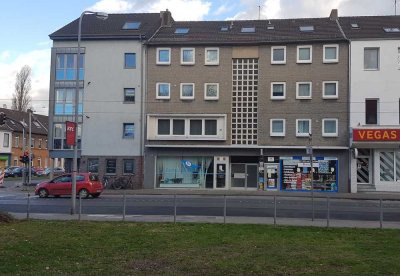 Möblierte 1 -Zimmer-Wohnung mit separatem Kleiderraum - hell & sofort verfügbar