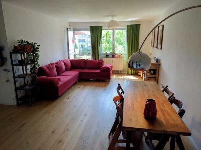 Provisionsfrei - Helle 4 Zimmer Wohnung mit sonnigen SW-Balkon in grüner Parkstadt Schwabing