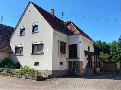 Solide "Doppelhaushälfte" in Erlenbach mit Potential