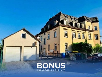 Erstbezug nach Sanierung: Helle 4-Zimmer-Altbauwohnung mit Lichterker & Stellplatz