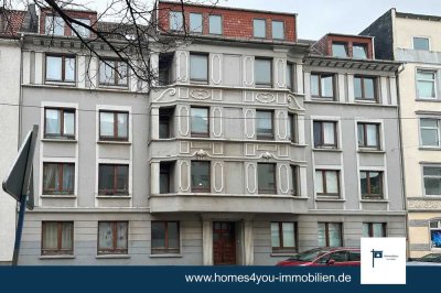 Provisionsfrei für Käufer - Sanierungsbedürftige Handwerkerwohnung in Bremerhaven Geestemünde