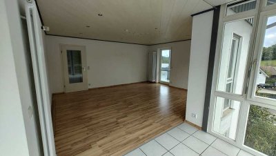 Gepflegte 3‑Zimmer Wohnung mit Balkon in Ettlingen