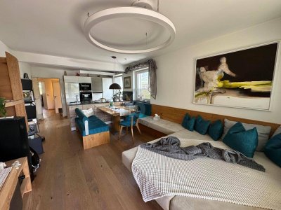 MODERNES WOHNEN IN SONNIGER RUHELAGE MIT GROSSZÜGIGEM BALKON &amp; ANKLEIDEZIMMER
