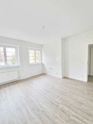 2-Zimmer | Balkon | Dusche | Beimssiedlung |