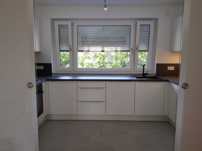 Neuwertig Bj. 2023, provisionsfrei: Perfekt geschnittene, helle 3-Zimmer-Wohnung mit moderner EBK