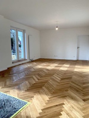 Helle, moderne 3-Zimmerwohnung mit Garten