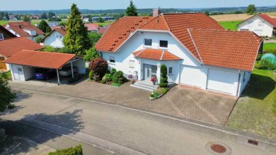 Familientraum: Zweifamilienhaus mit Platz für 2 Generationen!