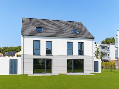 WILLKOMMEN IN VOERDE-MÖLLEN | Niedrigstenergiehaus mit Wärmepumpe und PV