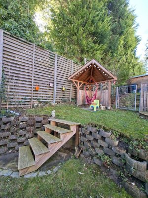 PROVISIONSFREI: charmante Eigentumswohnung mit Garten, Terrasse &amp; Garagenplatz