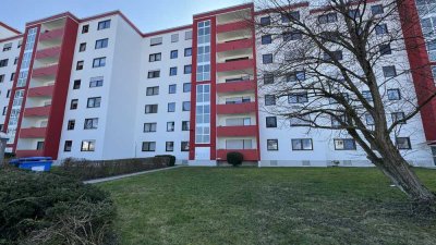 … AIGNER - ansprechende, gepflegte 3-Zi-Wohnung im 1.OG mit Loggia in Mühldorf-Süd …