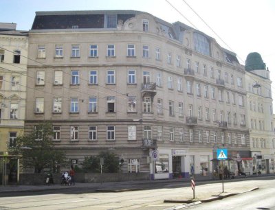 88m² 3 Zimmer Altbauwohnung
