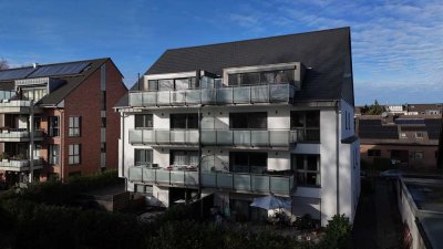 Schöne 3 Zimmerwohnung mit großer Süd-Terrasse und Garten