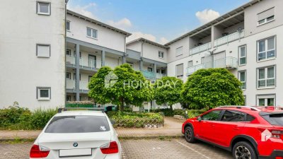 Sofort bezugsfrei: Geräumige Maisonette-Wohnung mit 3 Zimmern, Balkon, Loggia und eigenem Stellplatz