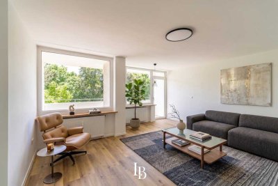 Modern wohnen in München: Renovierte 2-Zimmer-Wohnung mit Balkon, Küche & Aufzug